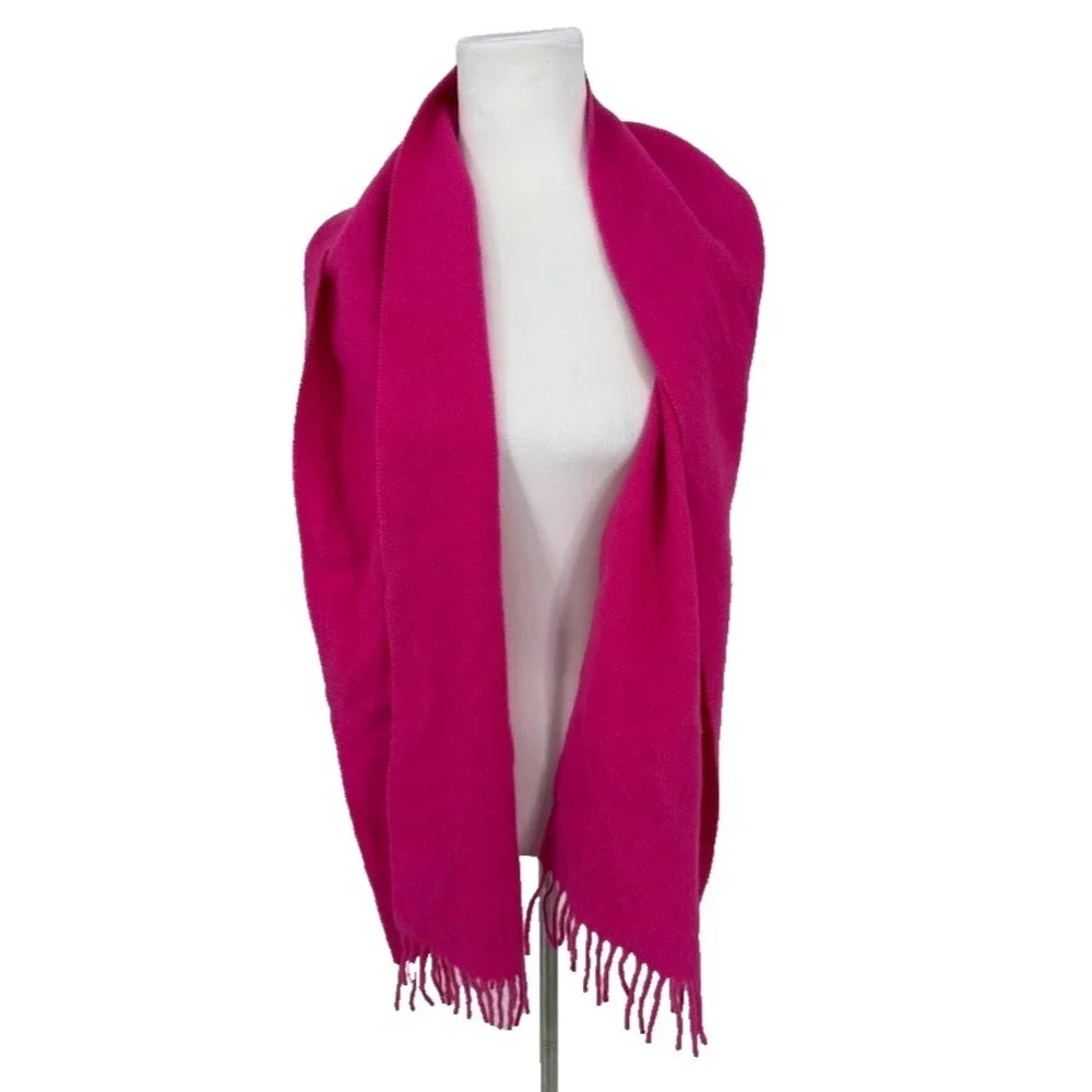 Vintage Made in Italy for Ladybug 100% Lambswool Pure Wool Pink Fringe Scarf 68